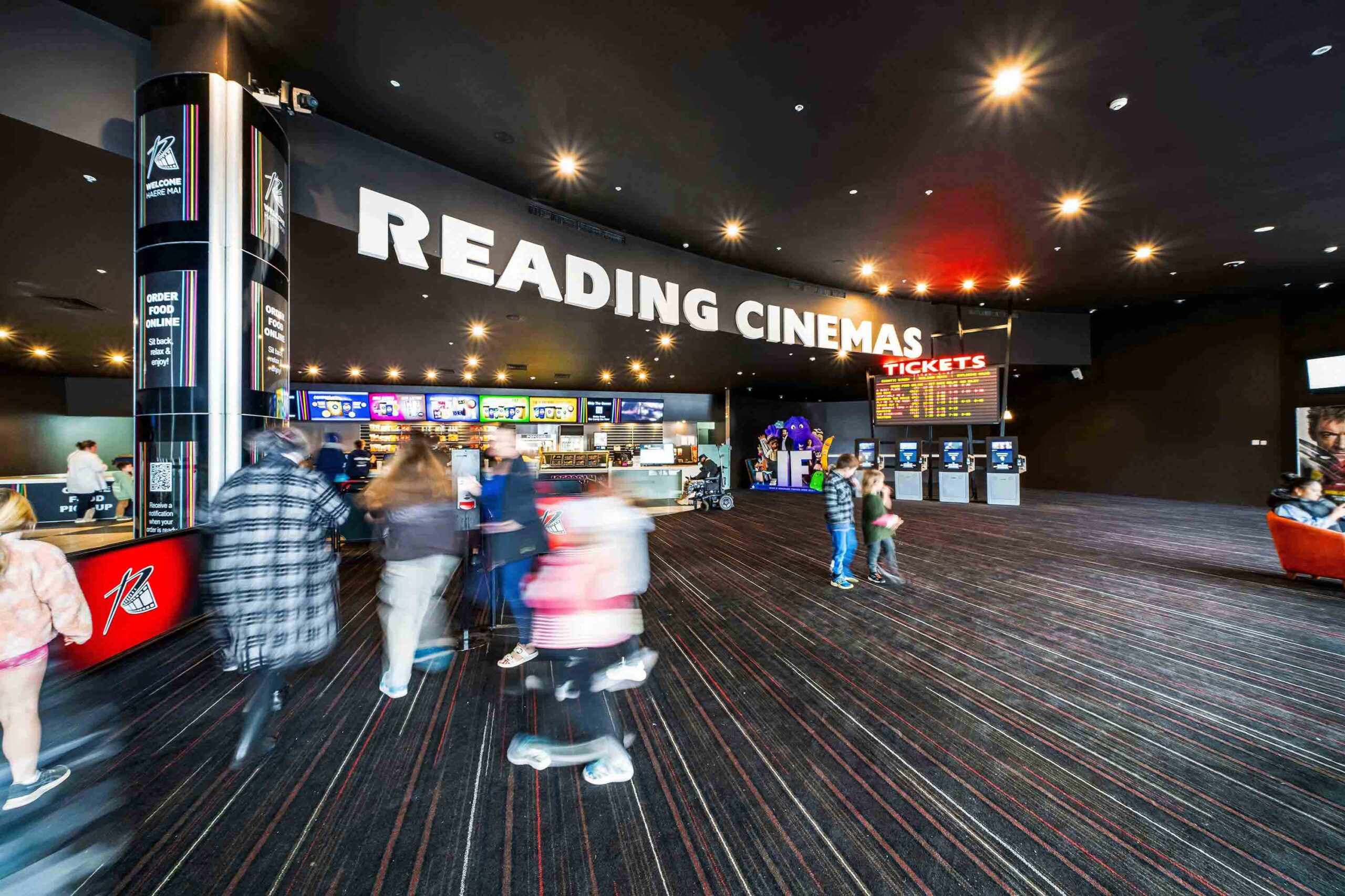 Reading Cinema The Palms